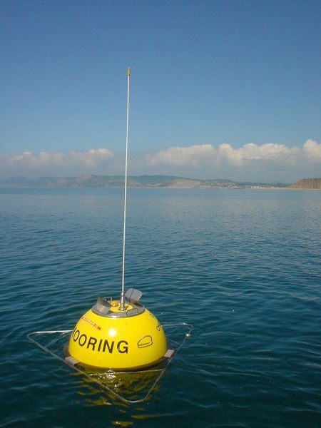 File:Datawell buoy ocean.jpg
