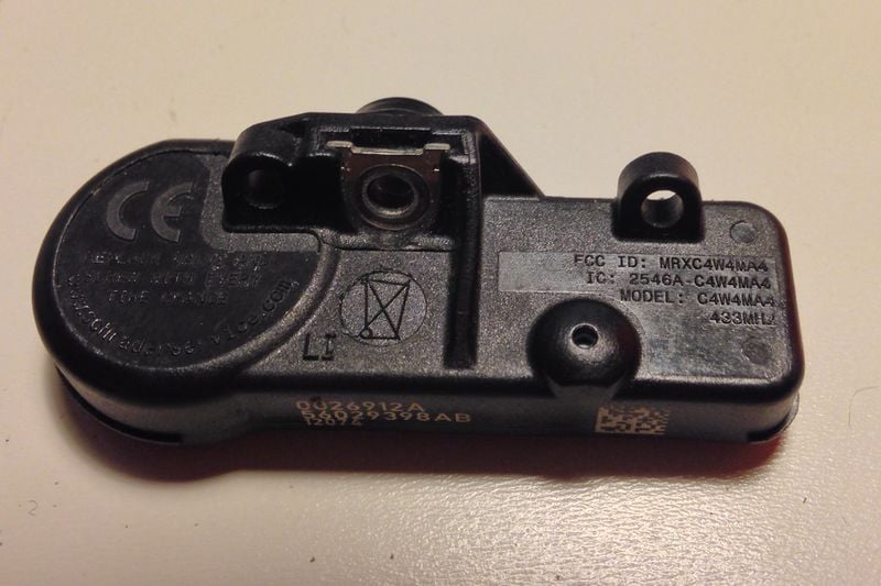File:TPMS Sensor.jpg