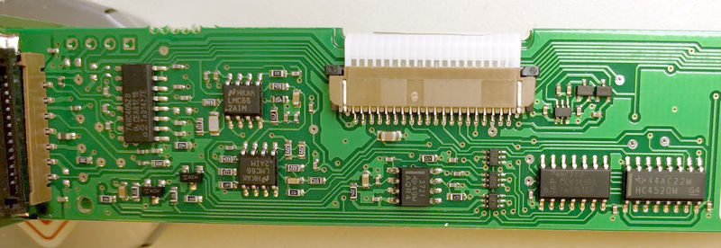 File:DFM-09 PCB-1.jpg