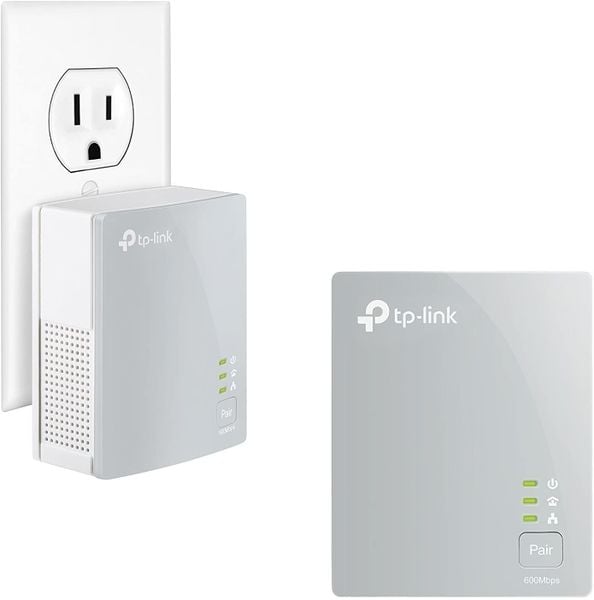 File:Powerline over ethernet adapters.jpg