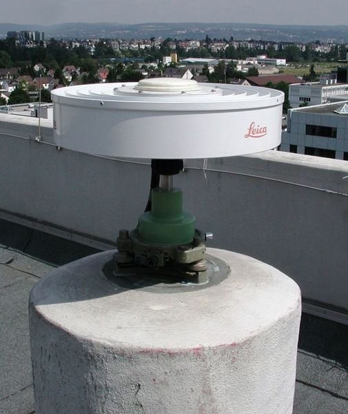 File:DGPS Reference Station.jpg